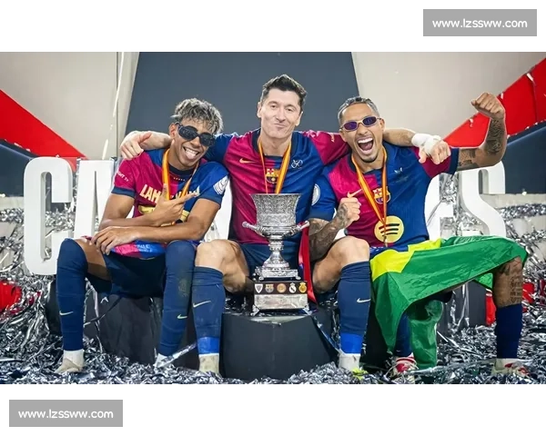 国家德比烽火再燃豪门对决书写联赛荣耀与时代新篇章传奇夜 国家德比烽火再燃豪门对决书写联赛荣耀与时代新篇章传奇夜